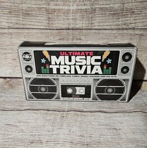 Ultimate Music Trivia 300 Questions card game